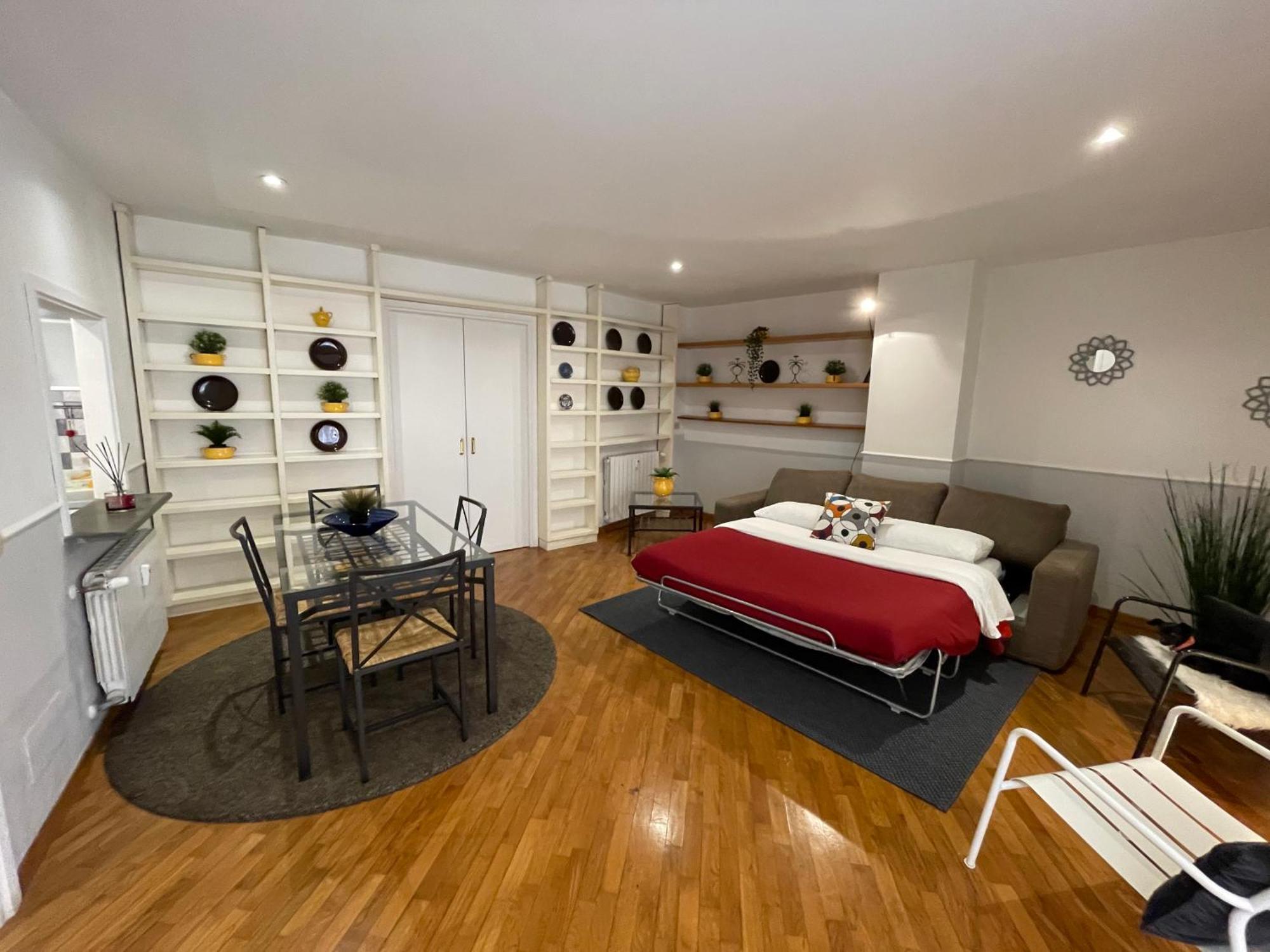 Lovely At Saint Peter's Square Vatican Appartement